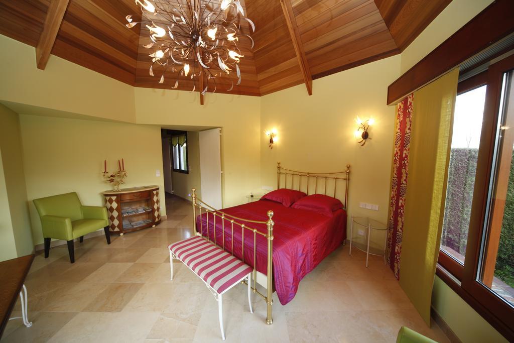 La Coulonniere Bed and Breakfast Wismes Exteriör bild