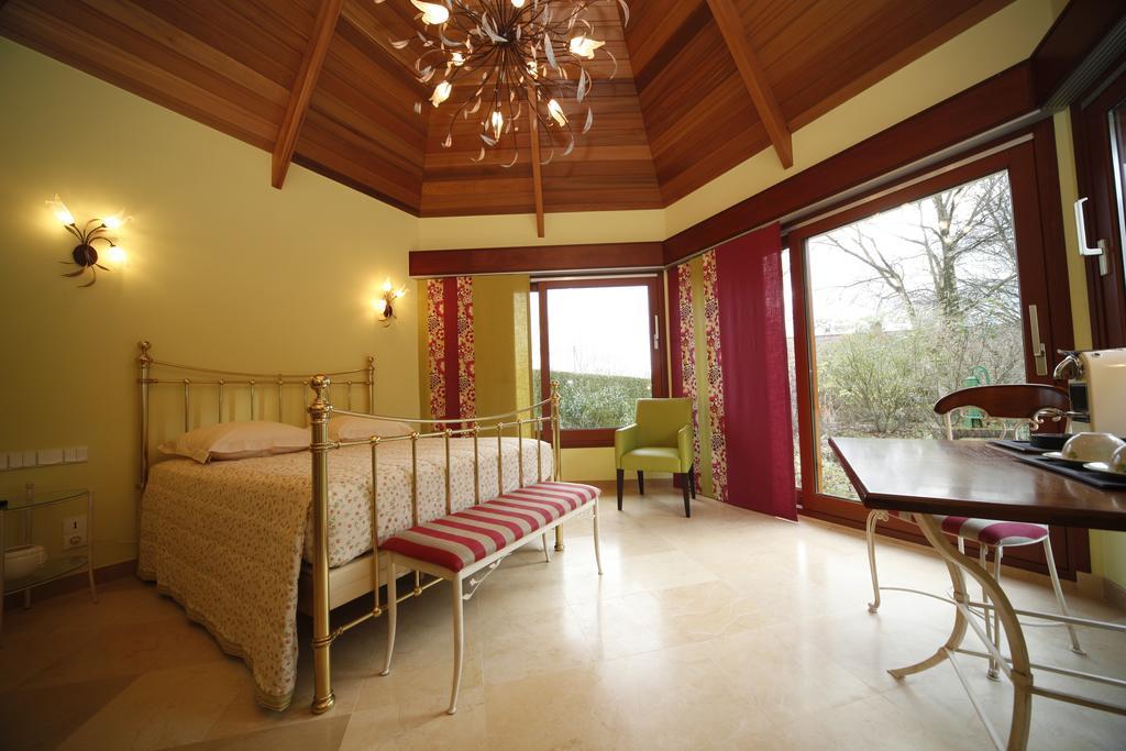 La Coulonniere Bed and Breakfast Wismes Exteriör bild